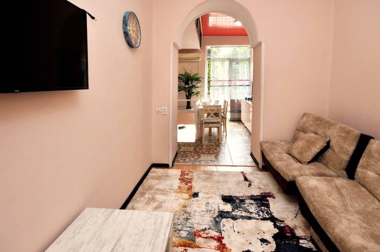 Dani Home Tbilisi Buitenkant foto