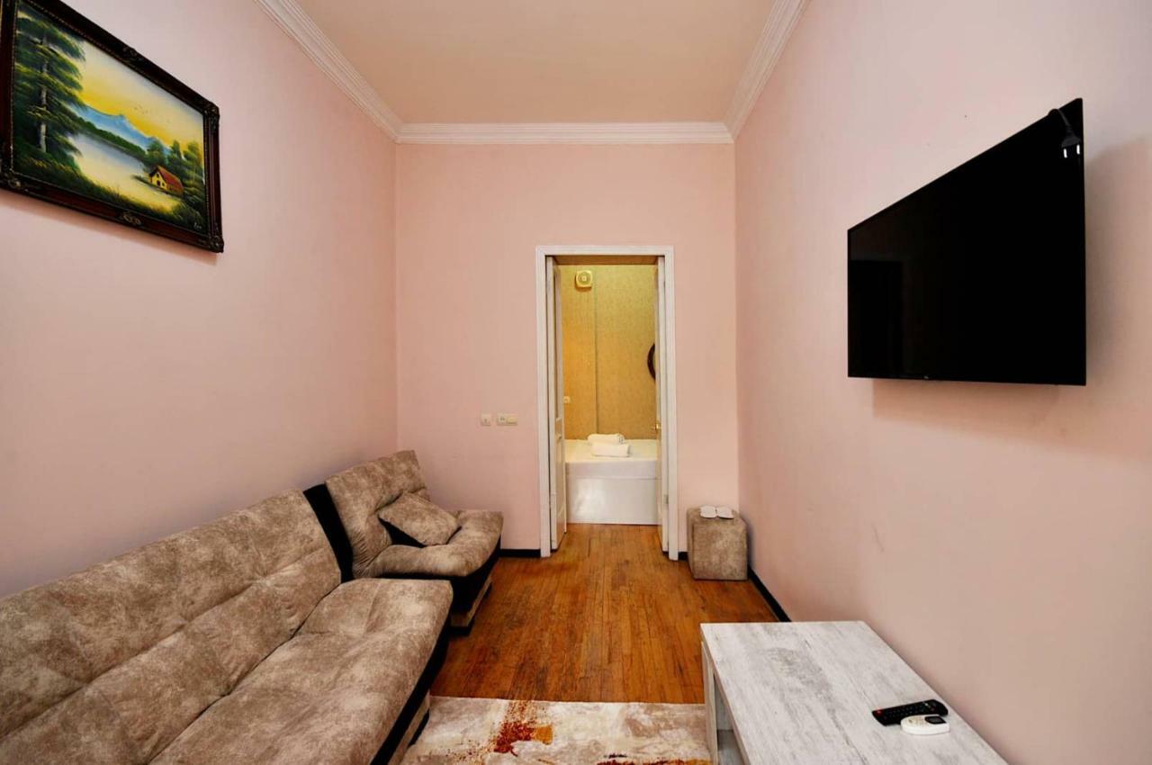Dani Home Tbilisi Buitenkant foto